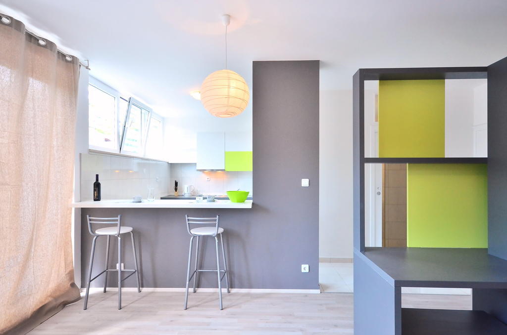 Bretia Apartments Сутиван Номер фото