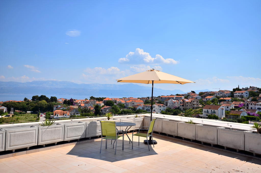 Bretia Apartments Сутиван Экстерьер фото