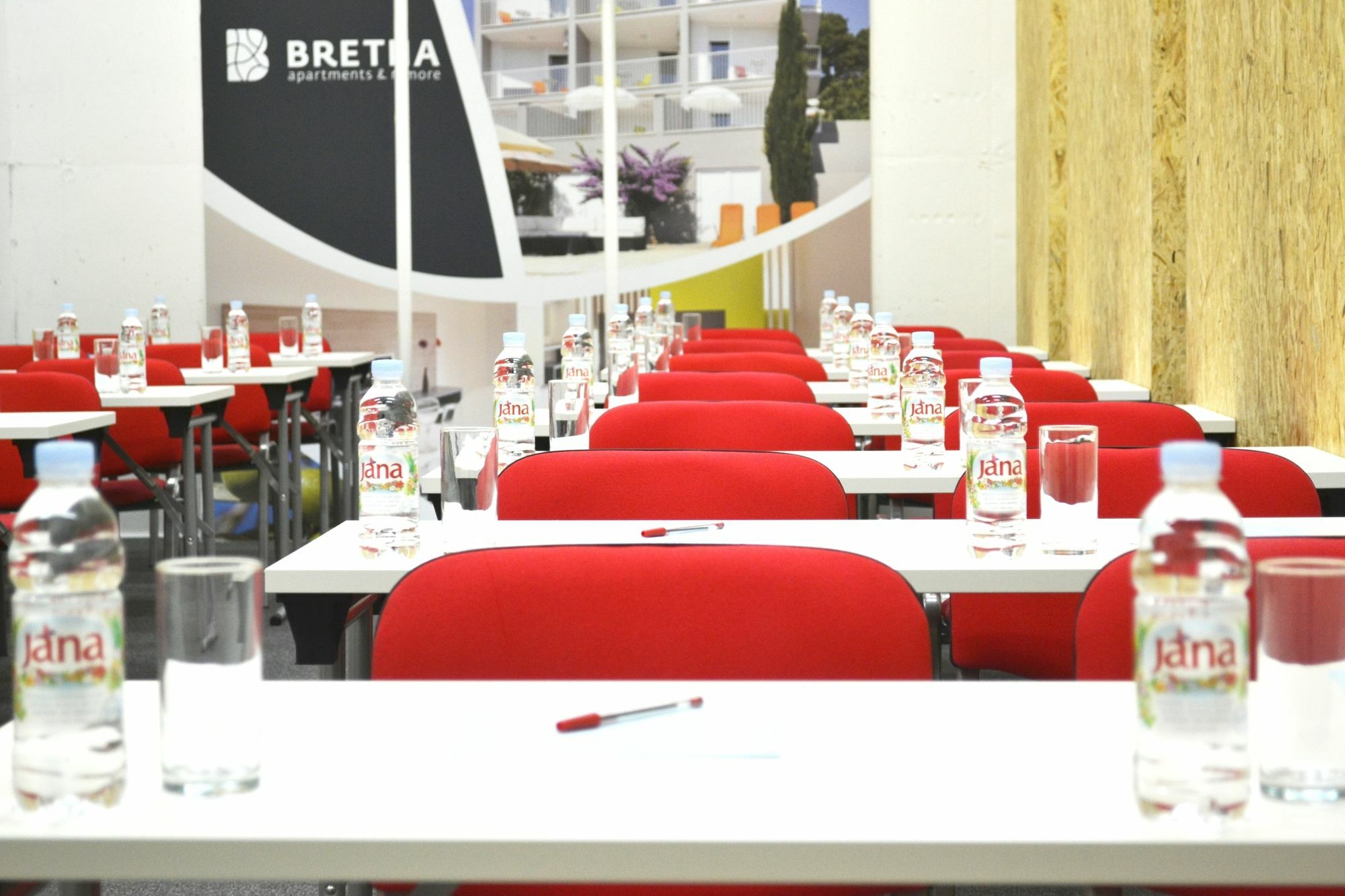 Bretia Apartments Сутиван Экстерьер фото