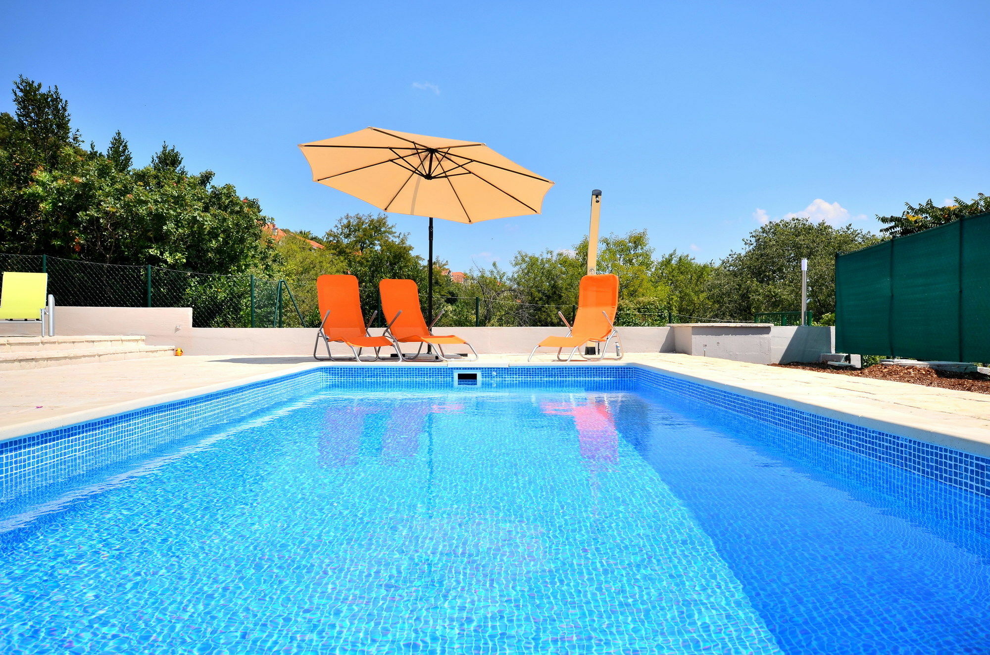 Bretia Apartments Сутиван Экстерьер фото